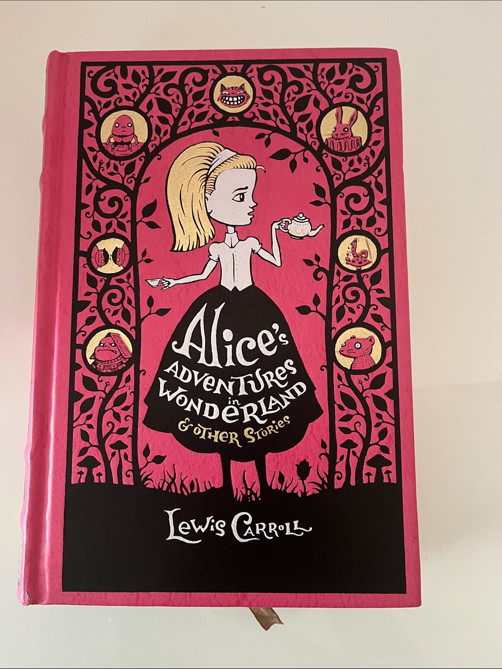 Alice’s Adventures in Wonderland & other stories
